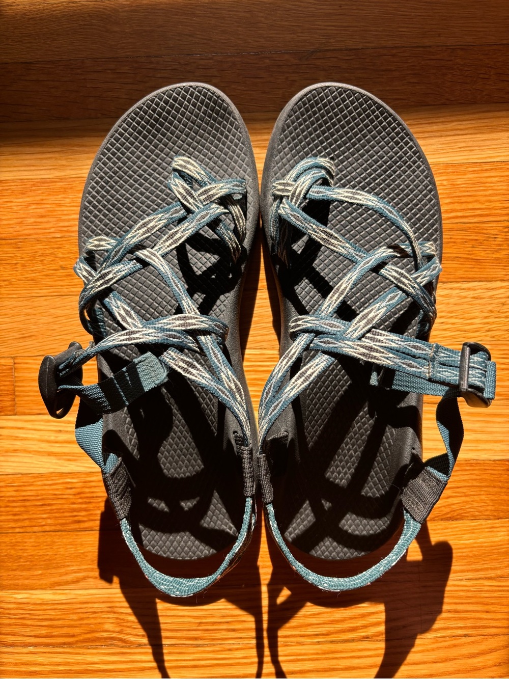 Women’s Chaco ZX/2, size 11
